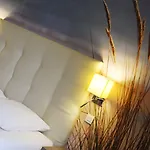 卡昂蔚蓝之珠美居酒店