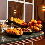 Mercure Cote De Nacre Hotel 4*