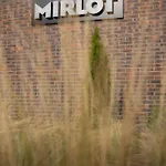 卡昂蔚蓝之珠美居酒店 4* 凯恩