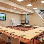Hotel Mercure Cote De Nacre 4*