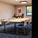 Hotel Mercure Cote De Nacre