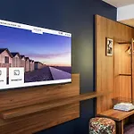 Hotel Mercure Cote De Nacre 4*