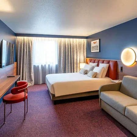 Готель Mercure Cote De Nacre 4*