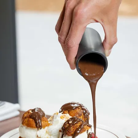 Mercure Cote De Nacre 4*