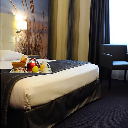 Mercure Cote De Nacre Hotel