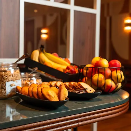 Mercure Cote De Nacre