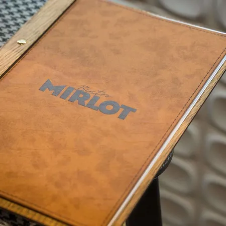 卡昂蔚蓝之珠美居酒店 酒店