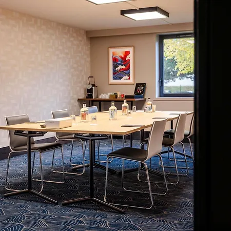 Mercure Cote De Nacre 4* Caen