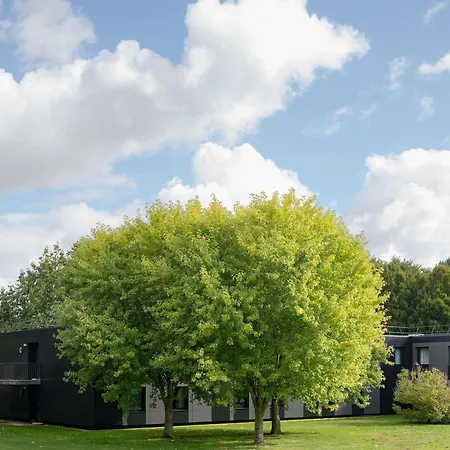 Mercure Cote De Nacre 4*