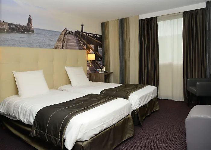 Mercure Cote De Nacre ホテル