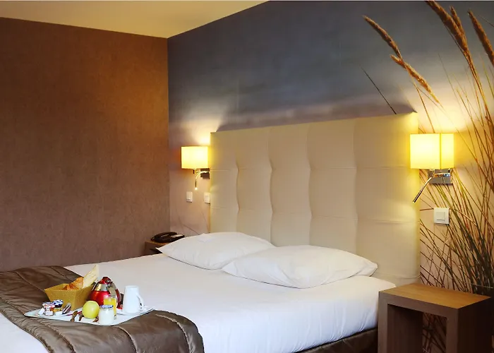 Mercure Cote De Nacre 4* カーン