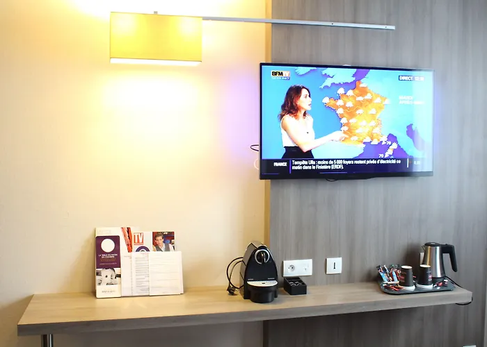 Mercure Cote De Nacre Hotel