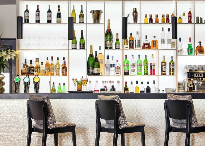 ホテル Mercure Cote De Nacre 4*