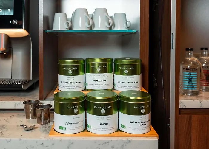 卡昂蔚蓝之珠美居酒店 酒店 凯恩