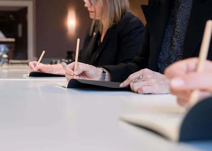 Mercure Cote De Nacre Hotel